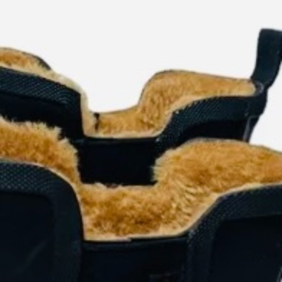 CHOOKA Women's Waterproof Slip-On Black Boots NWT Size 6 - Picture 5 of 11